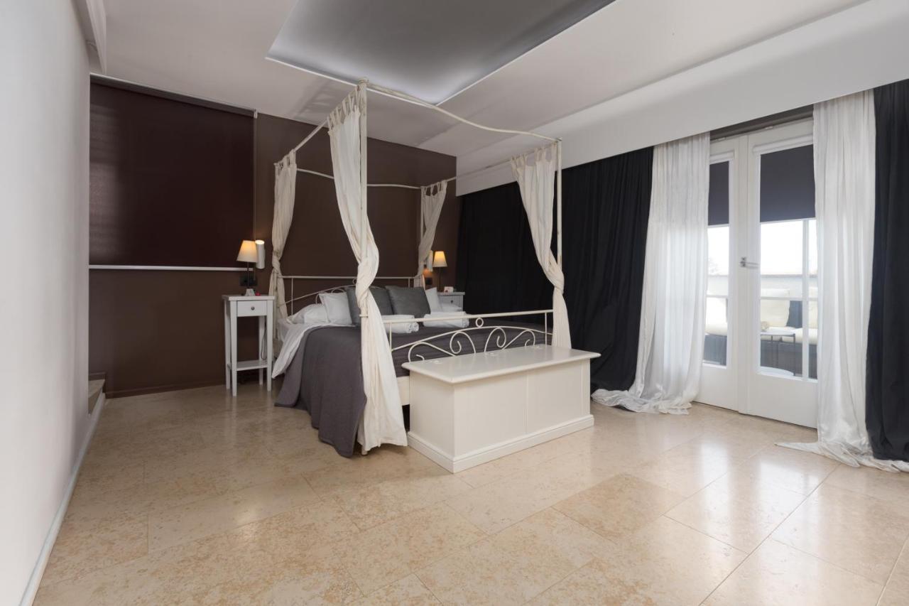 Guest house And Bori *